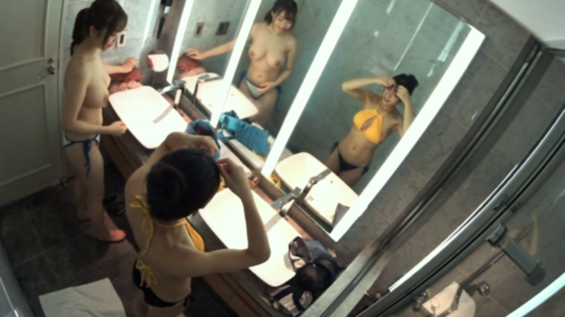 FC2-PPV-4231127 25%OFF!都内私立大学 フットサルサークル夏合宿 着替え ハメ撮り映像。**psojpnqojn Sample 1