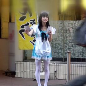 FC2-PPV-4286687 60%OFF!【直接交渉】***oypszjqzp 路上でビラ配ってたアイドル卵ちゃんのビラビラを赤面大公開。活動資金のために美乳揺らしながら我慢の中出し受け入れ。