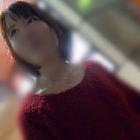 FC2-PPV-4294030 【個撮】***oypszjqjy 色白で透明感があるお姉さんです。 性欲が盛んな時期で、チンポを挿入する前から何度もイってます。