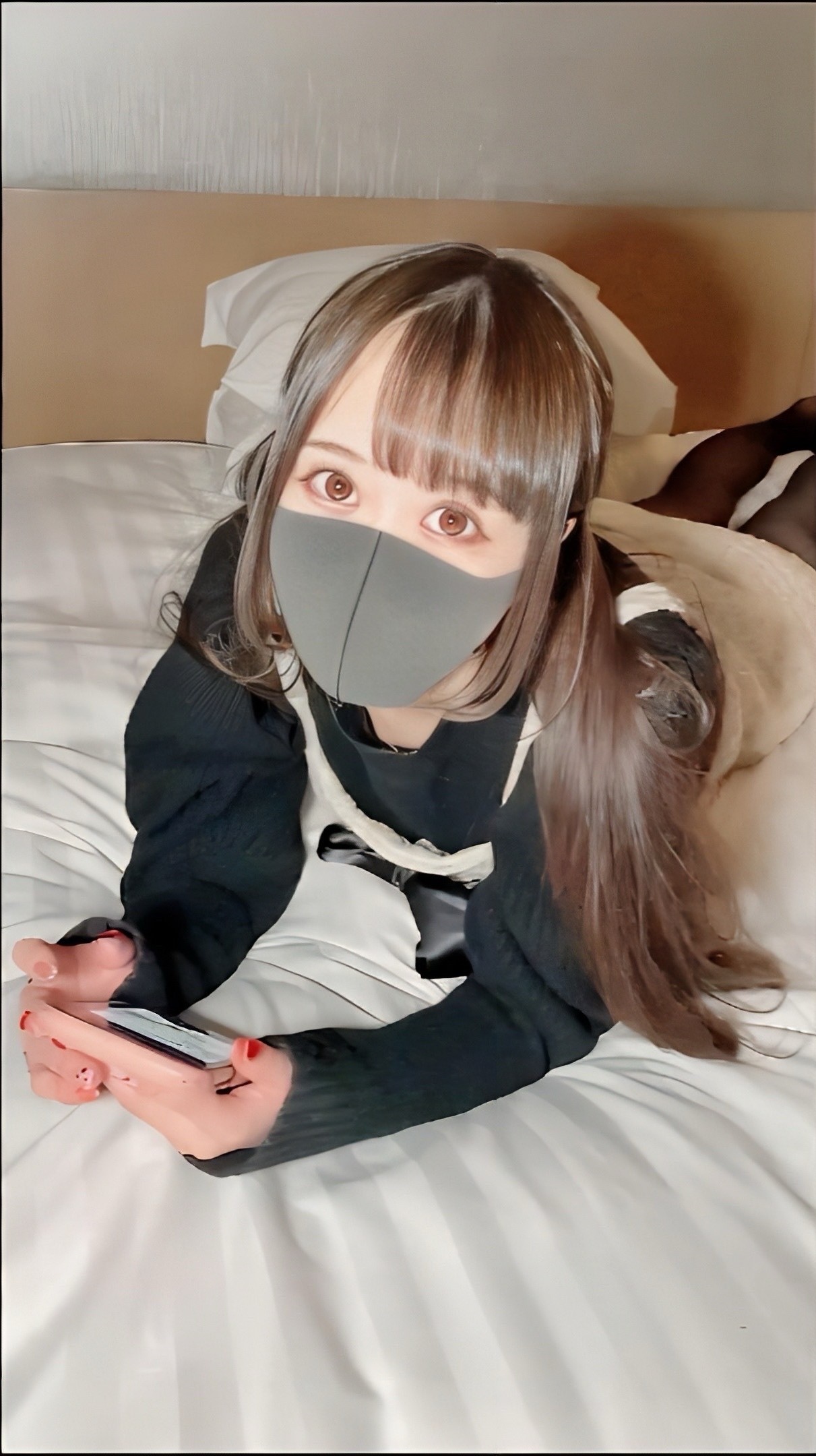 FC2-PPV-4296844 90%OFF!⚠活動中⚠ファンと繋がっちゃった地下アイドル。**psojpnqoqo 真っ白素肌18歳に失神寸前の鬼ピストン。若気の至りで中出し Sample 1