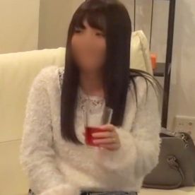 FC2-PPV-4300798 【個撮】***szzoqnozn 清楚な巨乳人妻さんと不倫SEXしました。 お淑やか系ですが、生ハメでエロ声を出しながらイキ狂ってます♥