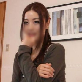 FC2-PPV-4311747 《中出し》***oypsnzxnp 巨尻を持つスレンダー人妻（38）◆中出しおねだり＆ご奉仕フェラ大好物のド淫乱ビッチ！自宅でハメ撮りSEX！膣内射精！