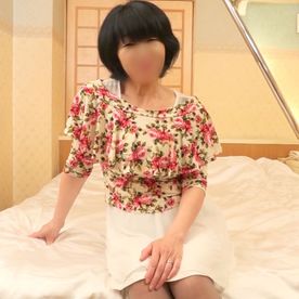 FC2-PPV-4314640 【不倫】***oypsnznjj ”Hカップ”の人妻(54歳)を撮影しました。 奇跡的な爆乳全体の感度が高く、揉むだけで快感の表情に。