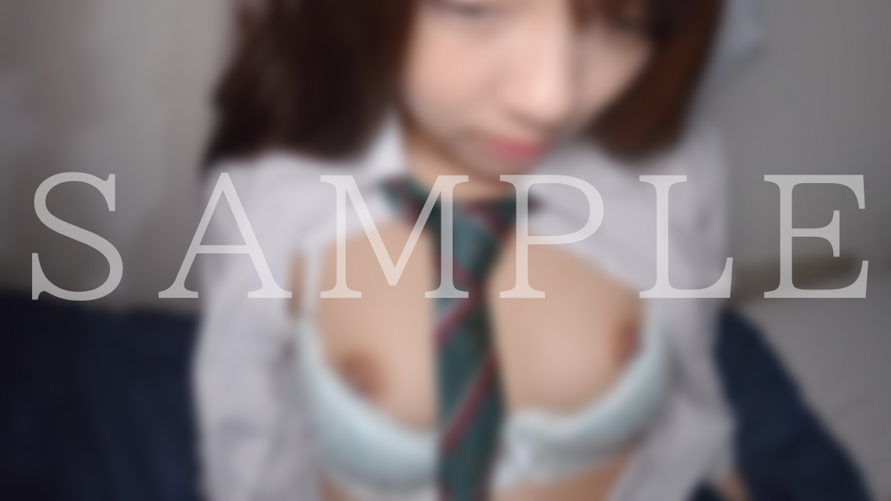 FC2-PPV-4315584 【発禁必須の極秘映像】**psojpnq*yz SNSフォロワー総１３４万人を誇る１８歳。痙攣しっぱなしで危険日２発中出し。 Sample 1
