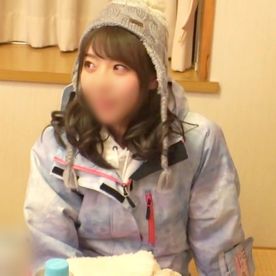 FC2-PPV-4318859 【素人】**psojpnqooq 色白丸顔の清純系大学生りさちゃん(21歳) セックス中もニコニコ笑って可愛すぎませんか！？