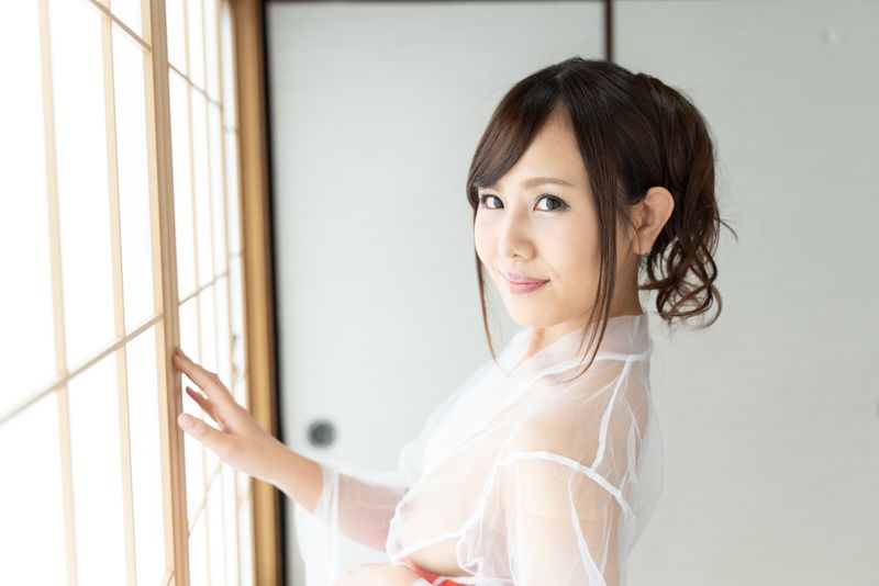 FC2-PPV-4325133 洗練された大人のいやし亭 ～透け陰部の奥から噴き出す潮を召し上がれ～碧えみ <カ**psojpnxjqp リビアンコム公式> Sample 1
