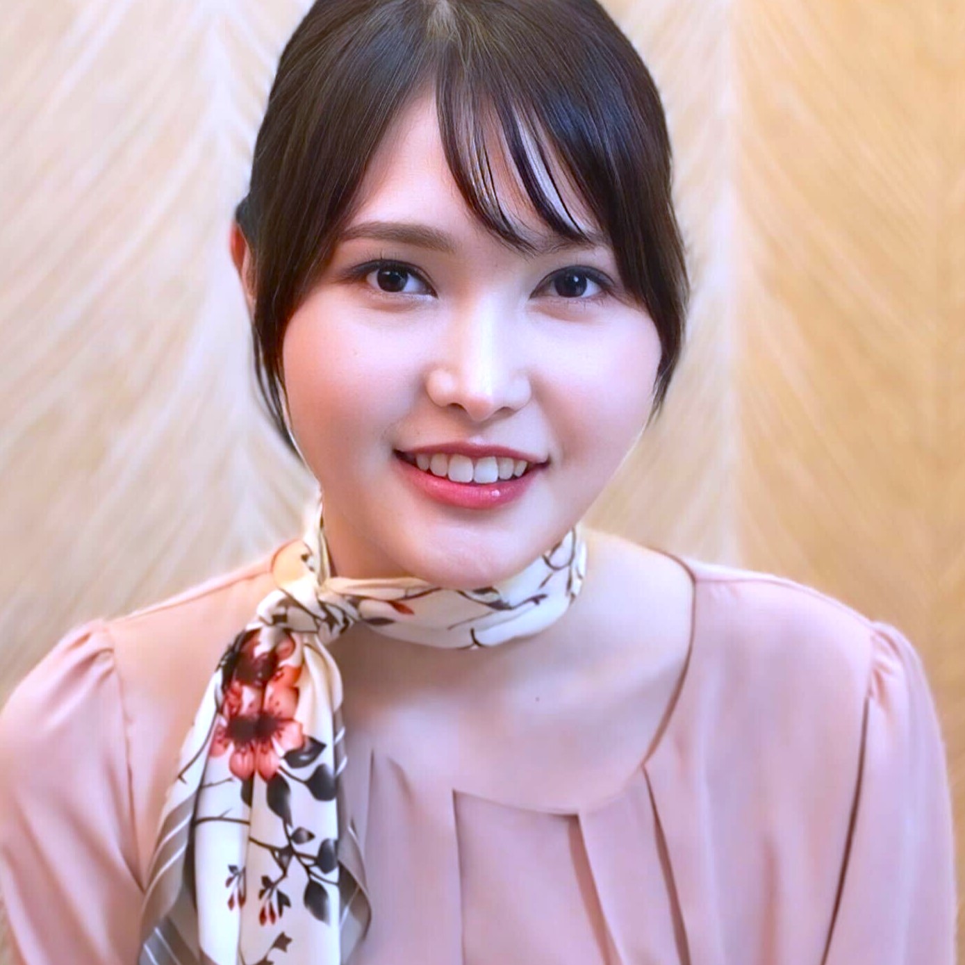 FC2-PPV-4328504 ※期間限定【初撮り】**psojpnqojp ハイブラ美容部員　上品な清楚系美女の感度抜群乳首が極上で絶頂連発 Sample 1