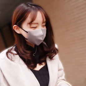 FC2-PPV-4329952 50%OFF!“あの”大御所芸能人の箱入り令嬢　成人を機に初撮影。***oypszjxzz 親譲りのHカップボディに初生挿入初生中出し。※特典あり先着原版データ