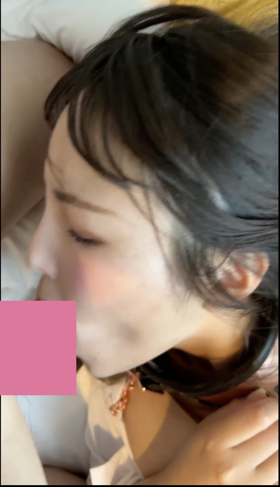 FC2-PPV-4330888 エリートOLがノーブラノーパンでローター突っ込んでお散歩！**psojpnq*yy 散歩の後は首輪つけたまま、恥ずかしい格好で何度も生かされ、生ちん挿入されて全部中に出されちゃった。。 Sample 8