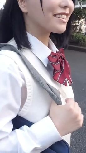 FC2-PPV-4352409 【一部始終】***oypsnzzyx 反則級の可愛さ。内申稼ぎにやっている肉体接待 Sample 2