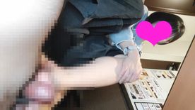FC2-PPV-4353468 翼ちゃんのネットカフェで机の下で密かに足コキ生足VO***szzoqzjqq L2フィニッシュ編