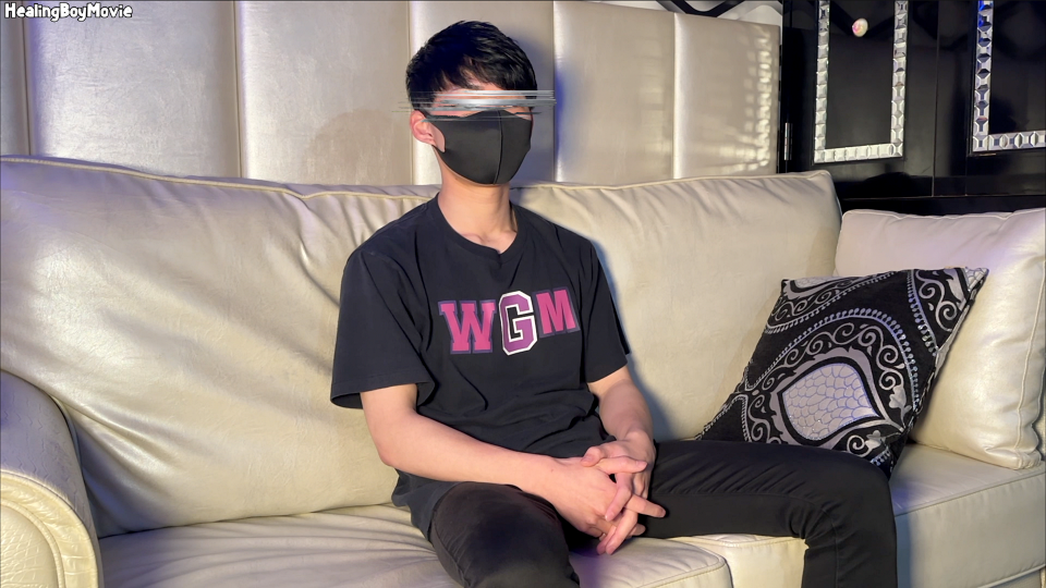 FC2-PPV-4400565 イケメンのプリケツ童貞が大人のおもちゃでアナルを開発＆寸止めされて喘ぎまくり！**sqpnnj*py Sample 2