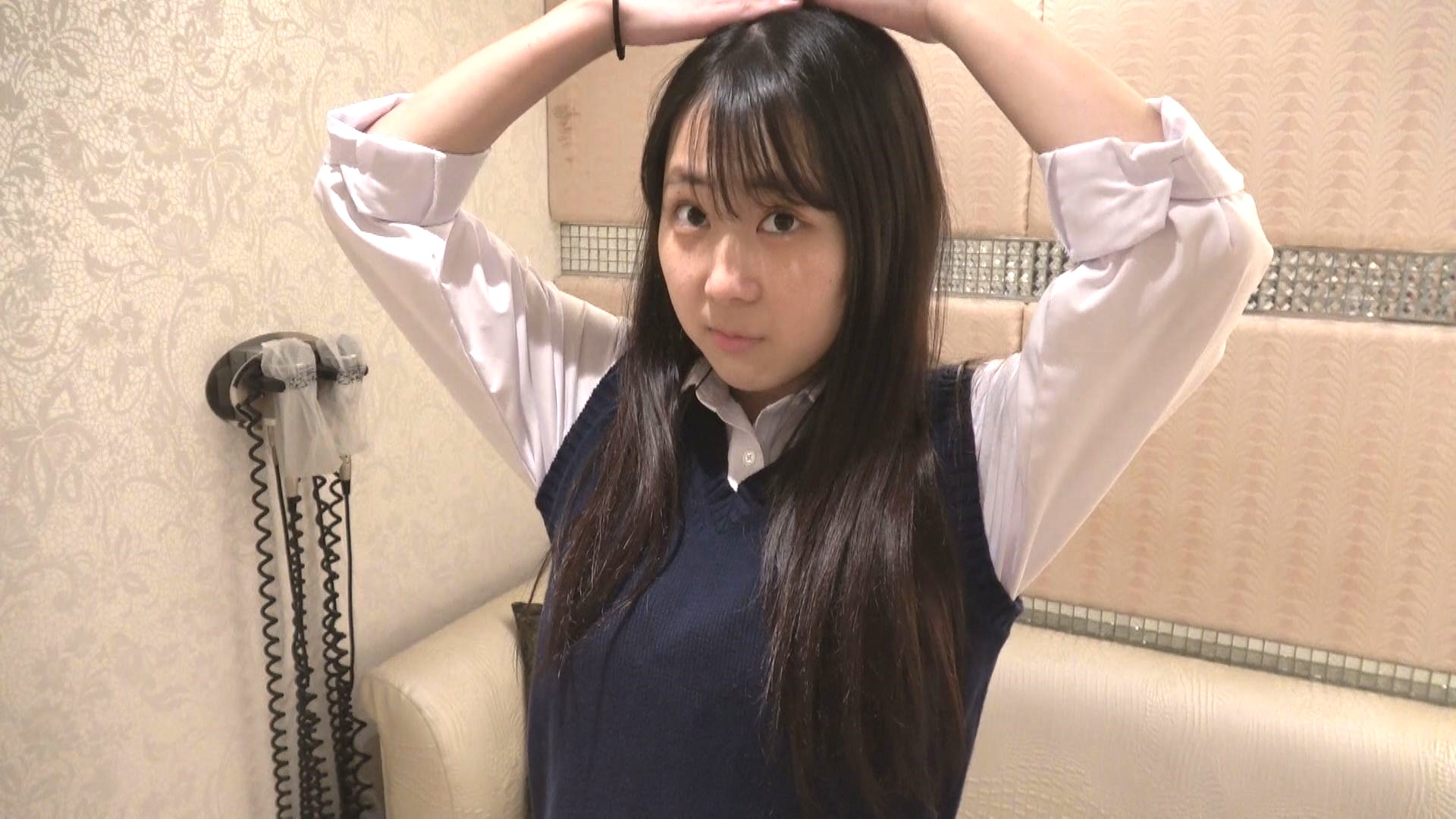 FC2-PPV-4406589 クッソ生意気な爆乳Yちゃん！**sqpnnyjsq 身体は正直なドエロおま●こにお仕置きの黙って中出し大放出！おま●こから垂れる大量精子にYちゃんマジギレ！ Sample 1