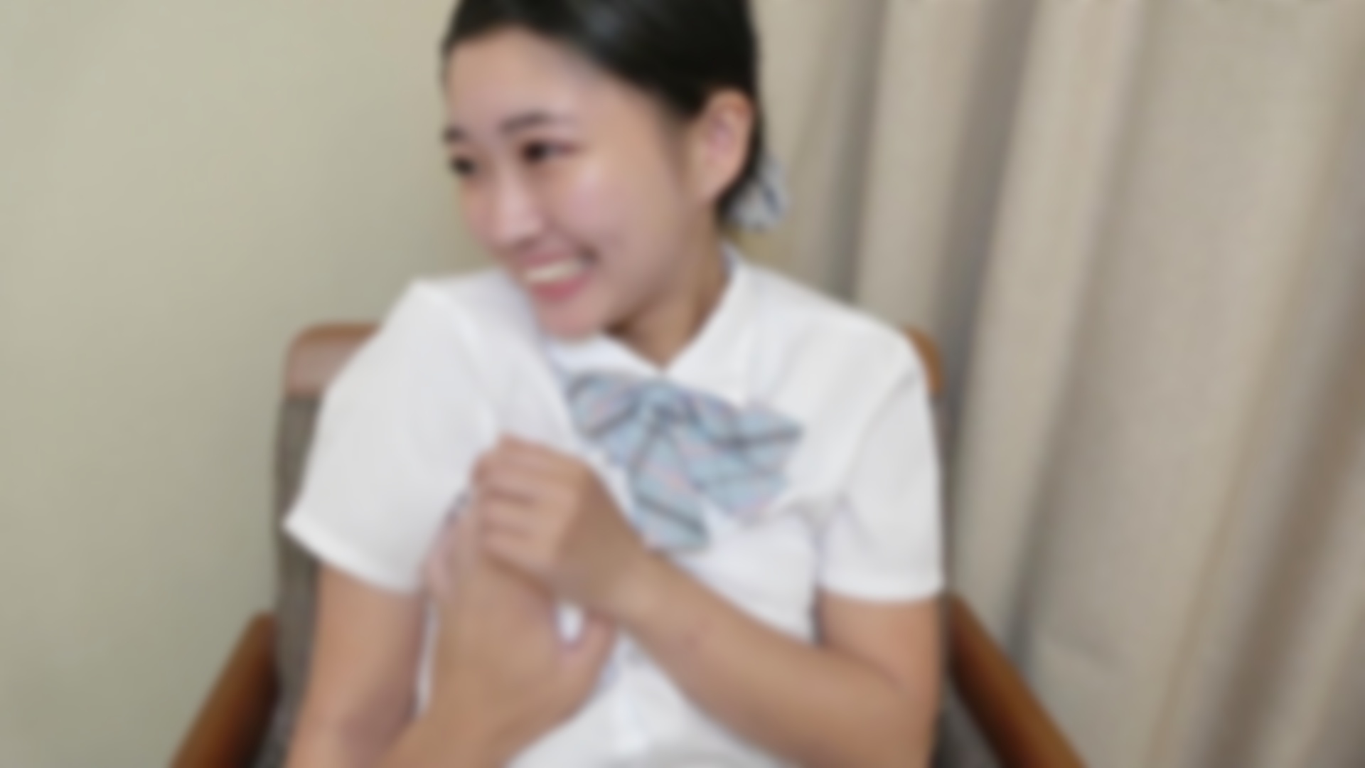 FC2-PPV-4406627 純真無垢で人懐っこい性格な制服っこ。思春期で育ち盛りの細身で綺麗なスレンダーな身体、**sqpnnjqjp 締まりの良いキツマンコからは大量潮吹き。 Sample 1