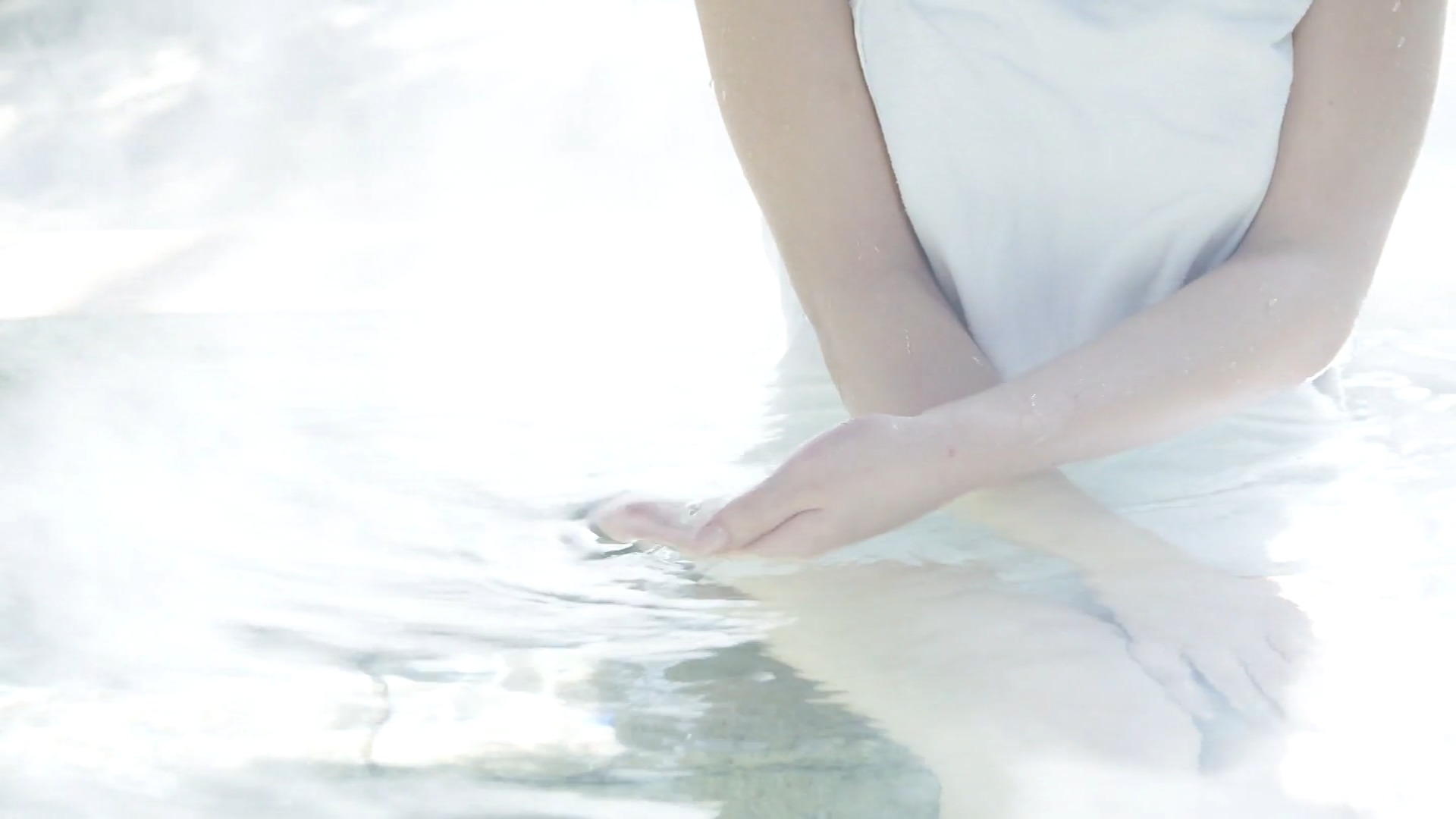FC2-PPV-4437983 【高画質】***szzoqzjqp 彼氏と温泉旅行にきたスレンダー美人とNTR生ハメSEX Sample 2