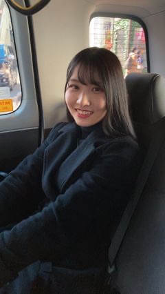 FC2-PPV-4439277 １９．僕、みおちゃんを捕まえて童貞を卒業します！***szzoqzjyq 緊急開催、みおちゃん鬼ごっこファン感謝祭 Sample 1