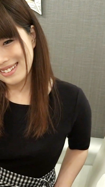 FC2-PPV-4440112 丸ビルのパン屋さんで働くサラリーマンのおじさんたちに人気のアルバイト。***szzoqzjxj 普段はランチタイムを爽やかに汗を拭いながら働く彼女が汗だくでやっちゃいました。 Sample 2