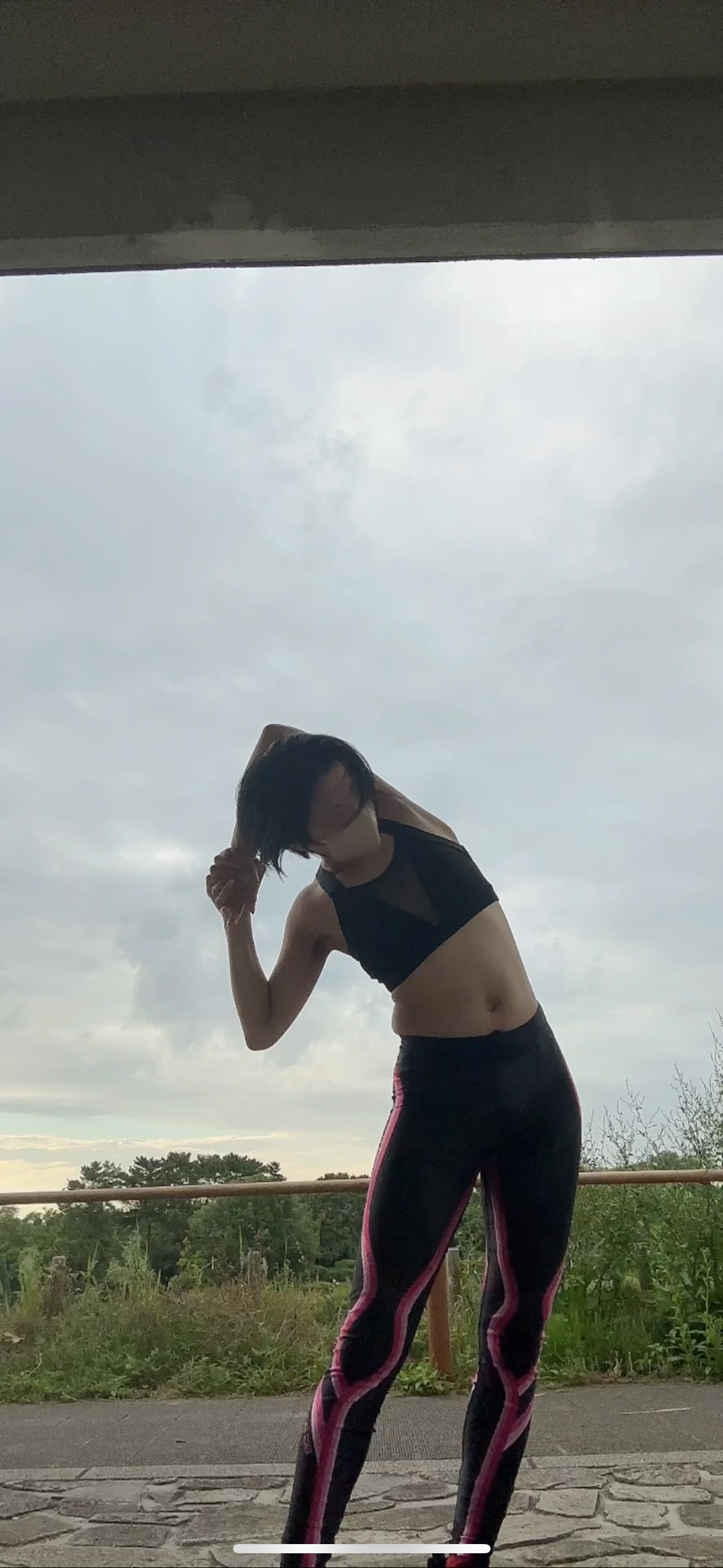 FC2-PPV-4445828 【不倫寝取られ人妻　露出ランニング後にトイレオナ】**psojpnqnon 人妻　素人　自撮り撮影　ランニング　露出　公園　ストレッチ　スマホ撮影　貧乳　ニップルピアス Sample 3