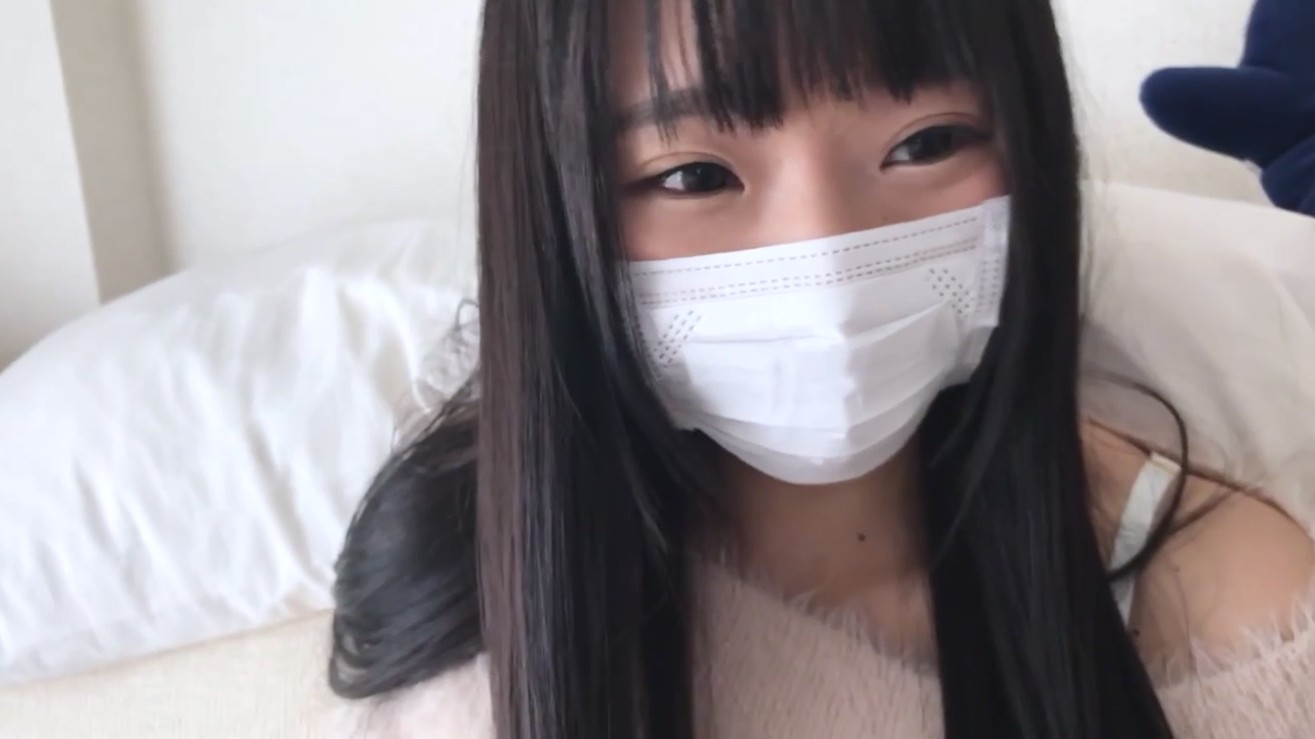 FC2-PPV-4451549 旅行に連れていく約束をして***szzoqnoqo 撮らせてもらった僕のお気に入り18歳 Sample 1