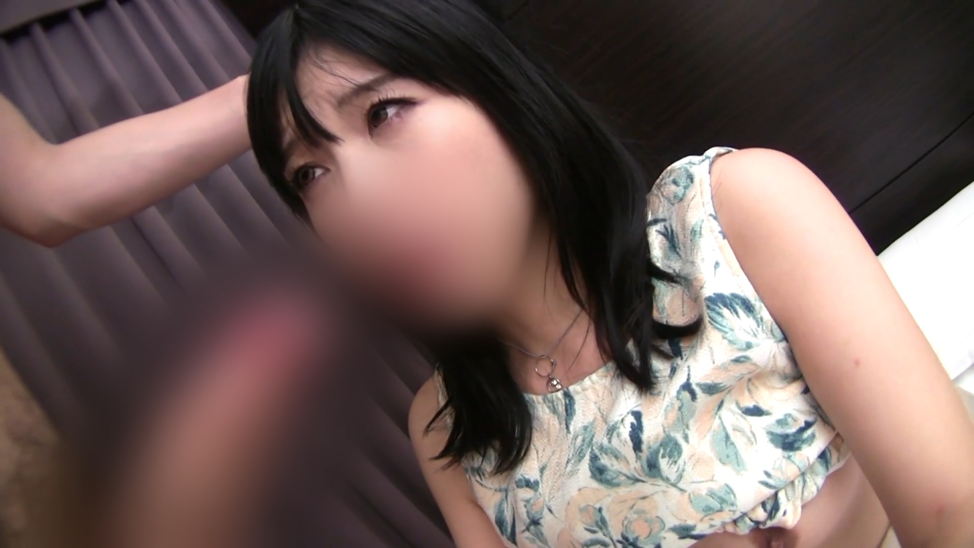 FC2-PPV-4465924 【個撮】**sqpnnyjqs 清楚で綺麗すぎる人妻さん(35歳)とホテルで密会。 まんぐり返し状態での電マ責めで痙攣絶頂！ Sample 3