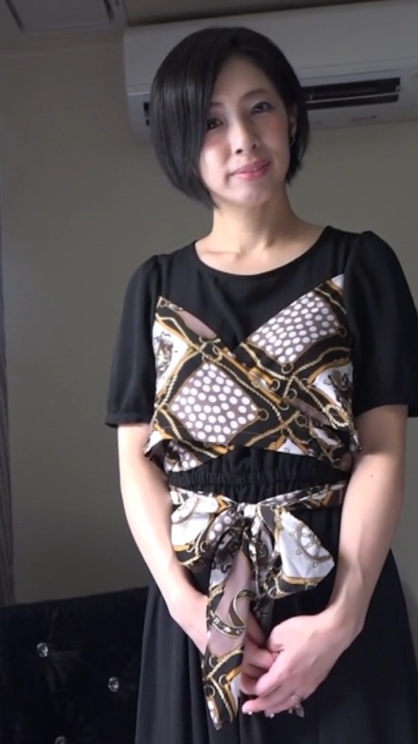 FC2-PPV-4465963 〇ー〇〇お〇んぽ動画出演100万回再生のスレンダー美女。***szzoqnono 手錠**で容赦なく生〇出し。 Sample 1