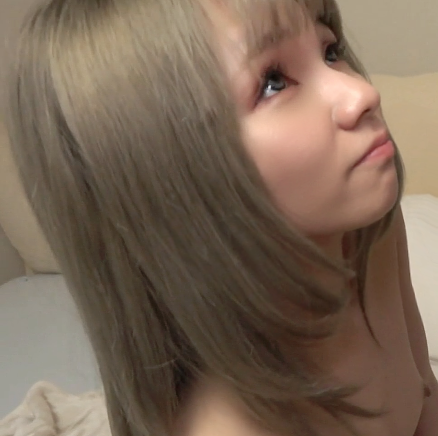 FC2-PPV-4470454 【Hしたい身体No1】***oypszjxjn 身長150センチ**系タレントのハメ撮り映像。 早くから芸能界に入っていたので経験がない身体に力いっぱい種付けS**しました。 Sample 1