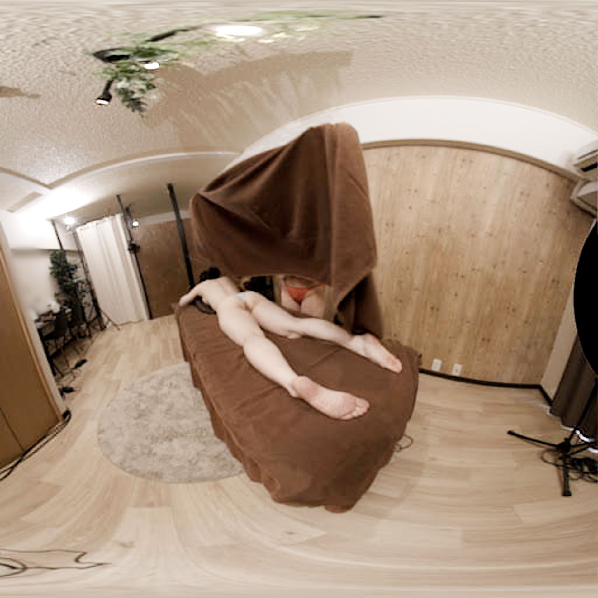 FC2-PPV-4474750 【180VR3D】***oypsnzxzx 美ボディ人気ママモデルこはるさんに女同士のメンエス講習　VR版 Sample 1