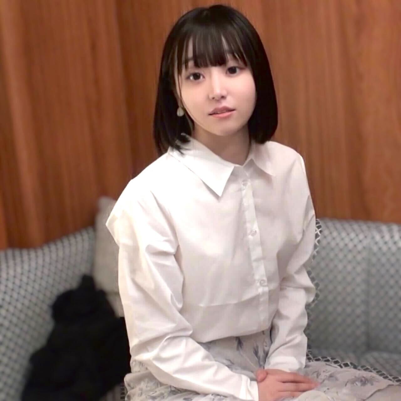FC2-PPV-4472385 90%OFF!【黒歴史確定】**pjo*sssyyq 都内活動中アイドル18歳が公開オナニー＆人生初の中出し披露 Sample 1