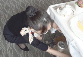 FC2-PPV-4485771 【ホテルマン】***oypsnzzxq 【顔出し】レベチ続…！芸能人級に可愛いあのホテルマンと今回も交渉しました※なま中出し成功