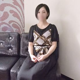 FC2-PPV-4501641 【素人／人妻】**sqpnnjoxp 42歳黒髪ショートヘアの清楚妻。快感不足のドＭボディを激ピスハメ撮りセックス。