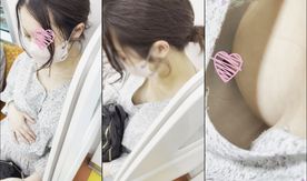 FC2-PPV-4503213 [電車胸チラ]**psojpnq*** 見えた！美人妊婦さんのパンパンに膨らんだおっぱい＆乳首！[逆さパンチラ有]