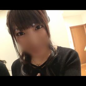 FC2-PPV-4521494 【素人／自撮り】**zppsnsnsxq 22歳アパレル店員の童顔美女。ねっちょり疑似フェラが超エロい…腰振りオナニー動画。