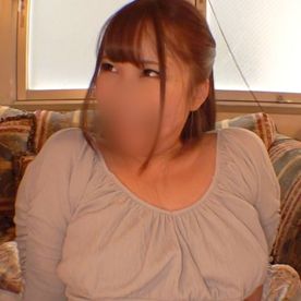 FC2-PPV-4529986 【個撮】**psojpnqzn* ”グラマー”体型の巨乳美女りささんをハメ撮り。 3Pで汗だく、アHE顔になりながら無限絶頂→痙攣マンコに中出し。