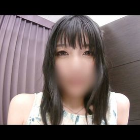 FC2-PPV-4558144 【素人／人妻】**zppsnsns*z 33歳おっとりした雰囲気の上品清楚なセレブ奥さま。おもちゃでトロけた巨尻ボディを激ピスハメ撮りセックス。