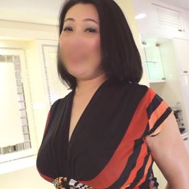 FC2-PPV-4565498 【人妻不倫】**qpzqjqqzx セクシーすぎる巨乳五十路妻いずみさんが他人棒でアクメ絶頂。