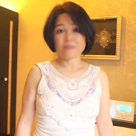 FC2-PPV-4586219 【熟女】**pnnszp*py* ほうれい線が深くなってる専業主婦(51歳) 無愛想に見えすが、フェザータッチ → マン筋なぞりでしっかりパンツを湿らせて興奮していました。