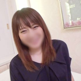 FC2-PPV-4636641 【人妻／熟女】**pyz*qx**zz 33歳茶髪ロングの清楚美人な子持ち奥さま。スレンダーボディをバックから激ピスハメ撮りセックス。