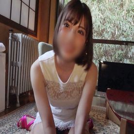 FC2-PPV-4657875 【素人／個撮】**syxoqsxoz 27歳妖艶フェロモン溢れるSS級美女妻。巨乳スレンダーボディを激ピス中出しセックス。