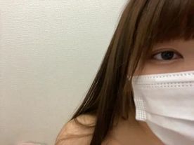 FC2-PPV-4662694 【限定数・期間限定】親が隣の部屋にいるので小声で配信 20210609_2