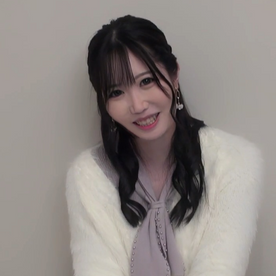 FC2-PPV-4671123 卒業後すぐに結婚した21歳美人人妻が旦那に内緒の性行為　髪にかかるほどの大量射精