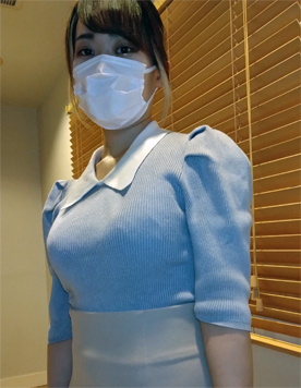 FC2-PPV-4674360 【個人撮影】22歳の大手銀行勤務のOL　オヤジのムスメの友達です