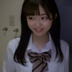 FC2-PPV-4677009 141cmチア18歳。上目遣いが可愛い小柄で華奢な体をガン突き。小さく狭い膣から溢れ出る程の中出し。