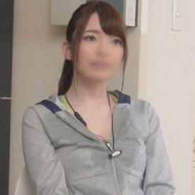 FC2-PPV-4680389 【個人撮影】ジョギング中のスレンダー美女をスカウト。ウェアに滲んだ汗がエロすぎて、イタズラしたら乱れ狂うエロ女に豹変！