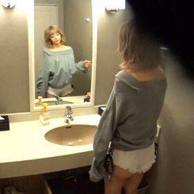 FC2-PPV-4685253 【⚠ 過激注意 ⚠】※在庫限り※ 水着の被写体モデルとの個人撮影の全貌公開。追加報酬300万でハメ撮り解禁。衝撃的な快楽に悶え狂う一部始終。