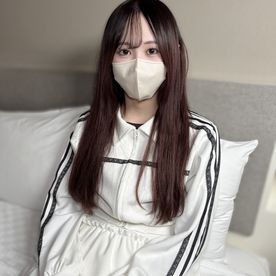 FC2-PPV-4692631 初撮り！激かわデカ尻美女【無】【即尺・中出し】アイドル顔の美女はピンク乳首で尻もデカい。玄関で即尺からの、おマンコくぱぁ。えっちな体に興奮したのでオナホにして中出し。※特典あり