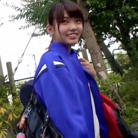 FC2-PPV-4693330 愛くるしいラク口ス部18歳　練習終わりの汗だく車内フェラ＋日焼け裸体観察　他では見られない臨時掲載品