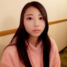 FC2-PPV-4702800 【これぞFC2】初々しさと素朴さが100点満点の超美形JD　撮影されて赤面しながらも無慈悲チンポで人生初イキ観測【特典あり】