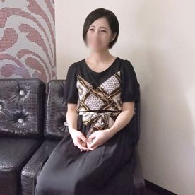 FC2-PPV-4703374 【人妻／熟女】黒髪ベリショのサバサバ性格の清楚奥さん（46）色白の巨尻スレンダーボディを抱きしめ激ピス中出しセックス。