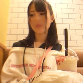 FC2-PPV-4705794 【個撮】ライブを楽しんだ後の女の子はヤれる率高め！ イケメンを見た余韻で生ハメなんて余裕。 今回は中出しまでできた貴重なハメ撮りです。