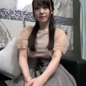 FC2-PPV-4705863 史上最高の可愛さ女子大生18歳。国宝級細身爆乳の体と可愛すぎる顔をを見ながら種付け孕ませた動画。